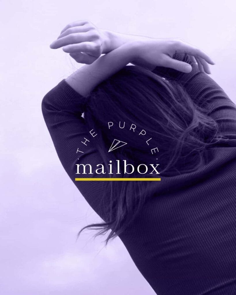 Logo de la campaña The Purple Mailbox diseñado por Vikini Studio